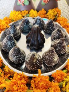 Easy Chocolate Modak