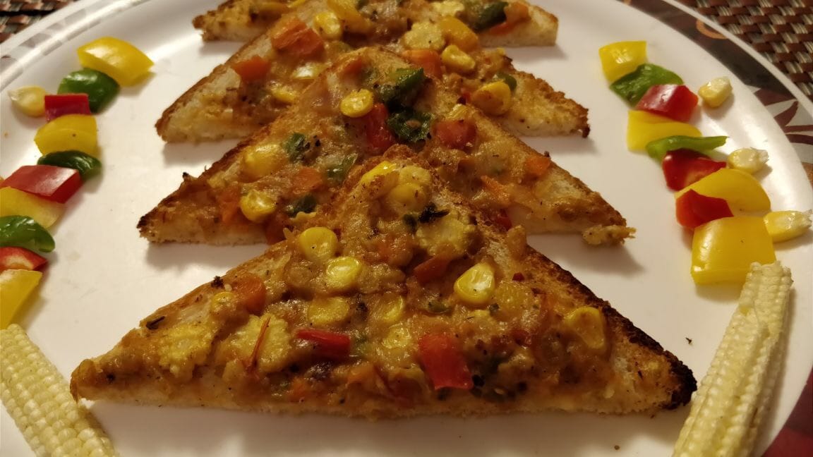 Healthy  Bread Pizza Without Cheese